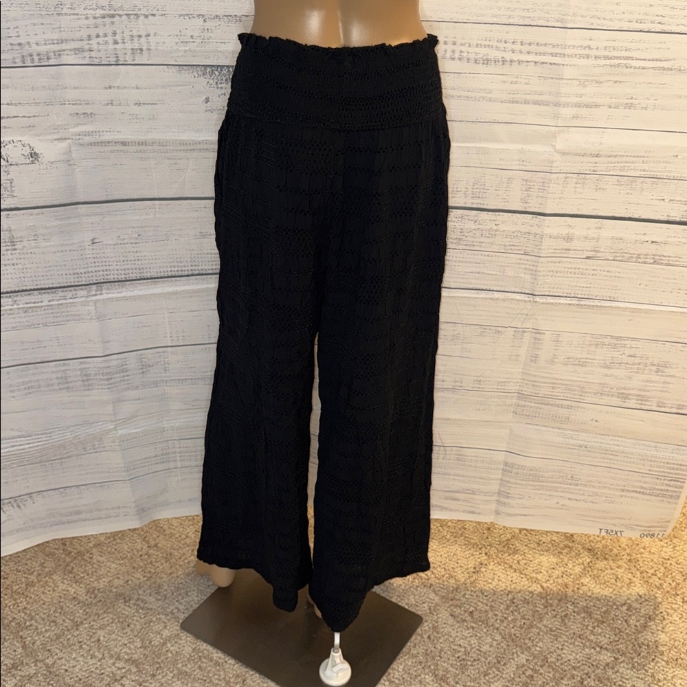 NWOT Black Crochet Wide-Leg Pants - Picture 6 of 8